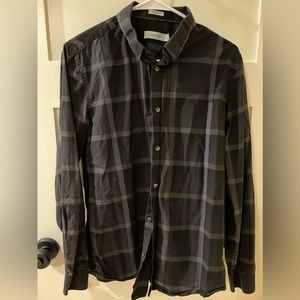 Calvin Klein Casual Button Down/Dress Shirt Plaid - Medium
